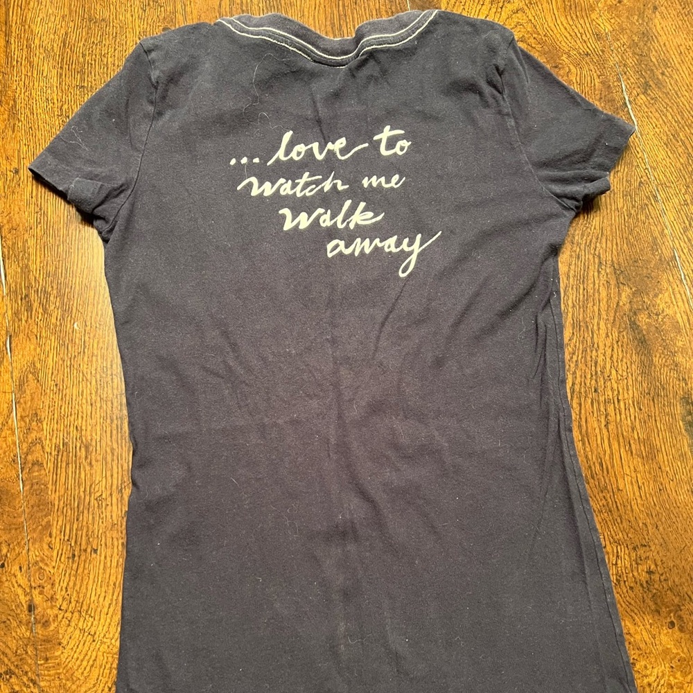 Abercrombie & Fitch Short Sleeve Tee Size Small - Picture 2 of 3